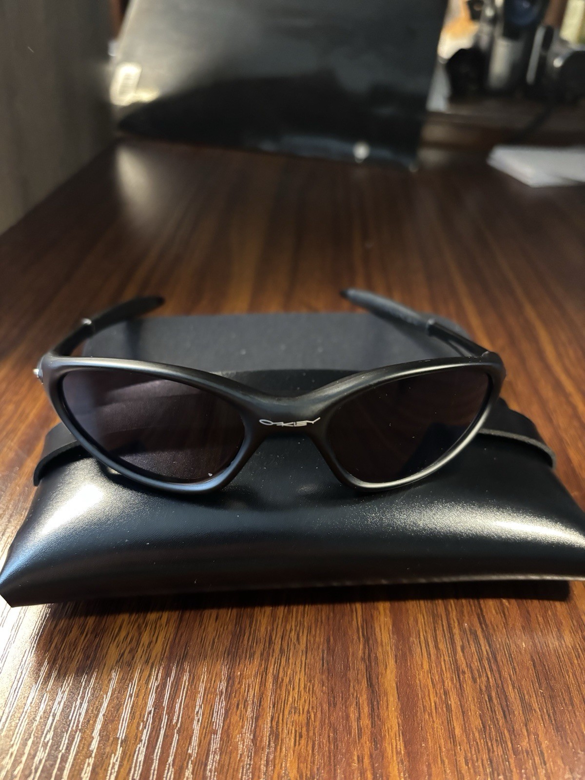 Oakley Minute Jet Black Sunglasses Brand New Free Shipping