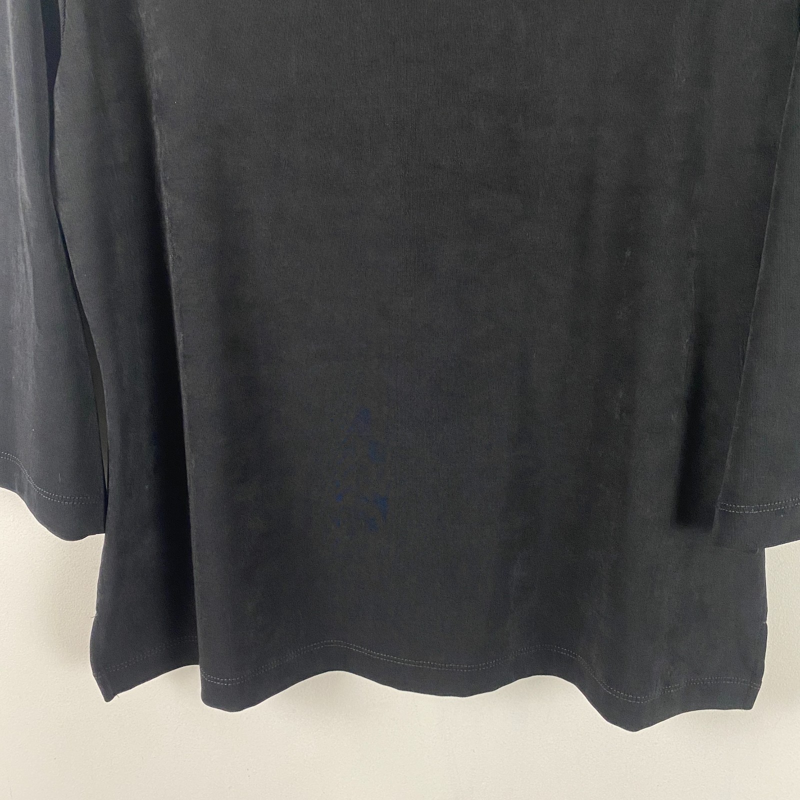 Chicos Travelers Top Size 2 US Large Black Slinky Knit V Neck 3/4 Sleeves