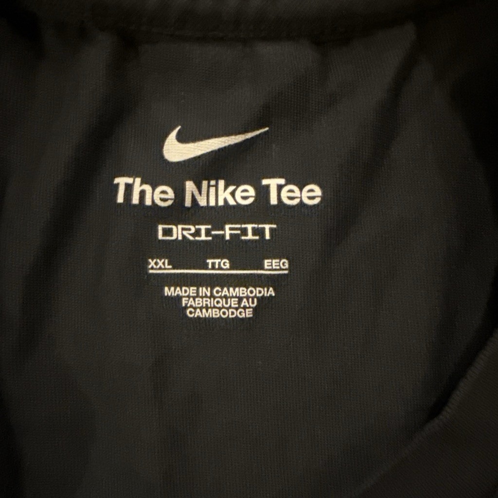 Nike Dri-FIT Men’s 2XL Black Crew Neck Short Sleeve T-Shirt Breathable Logo