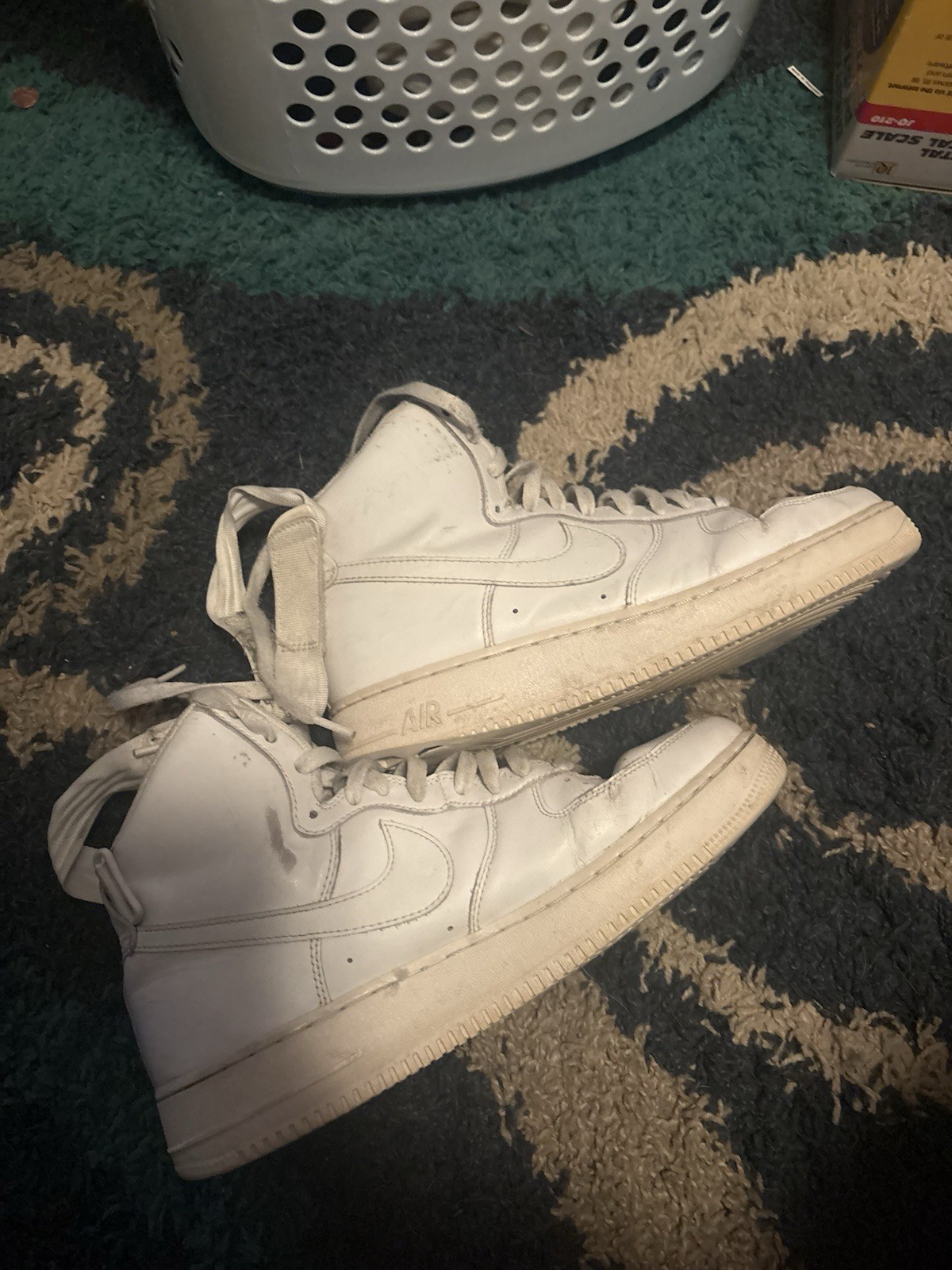 Nike Air Force 1 High Top Men’s White Lace-Up Athletic Sneakers Classic