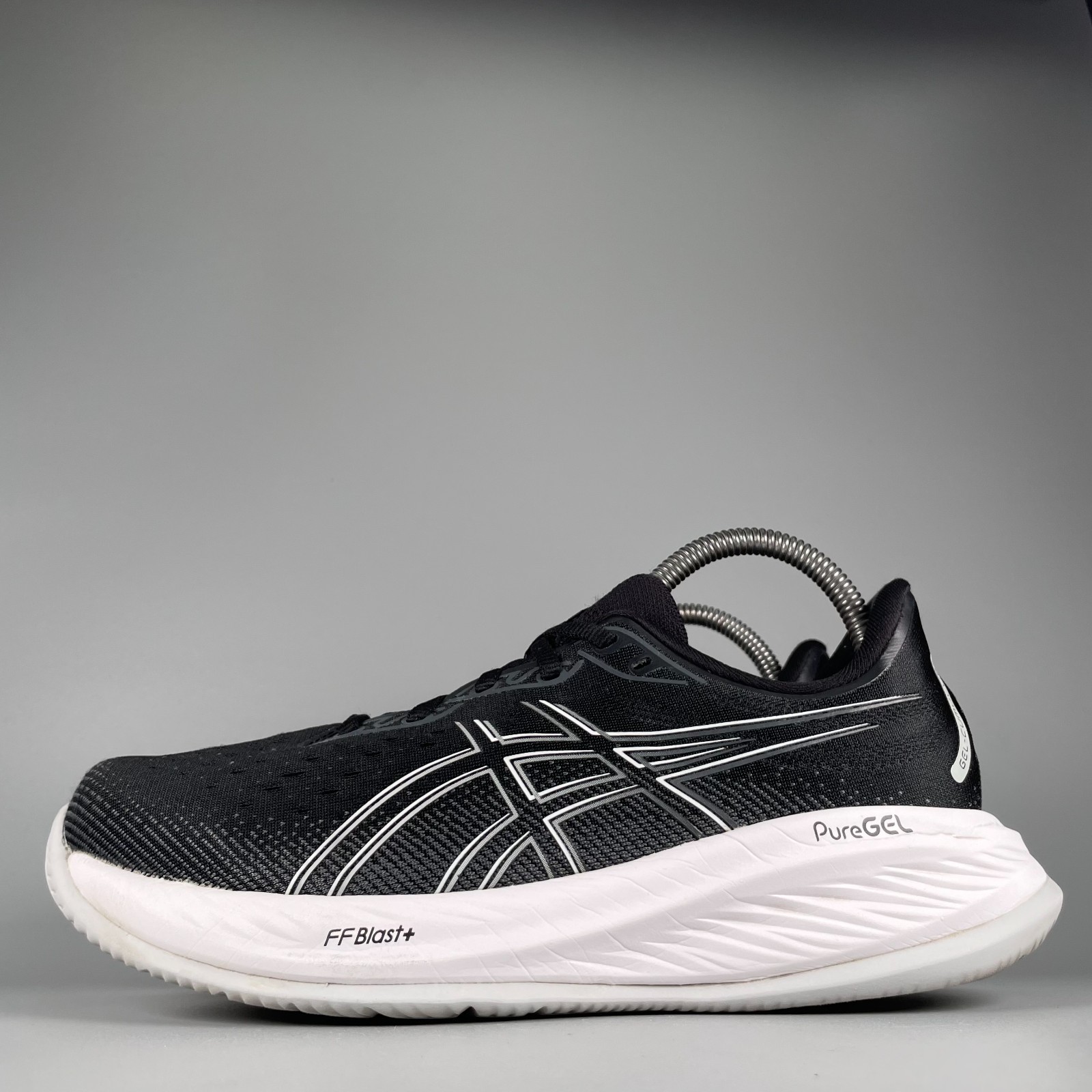 Mens 7 Women’s 8.5 Asics Gel-Cumulus 26 Black Running Shoe Athletic Sneakers EUC