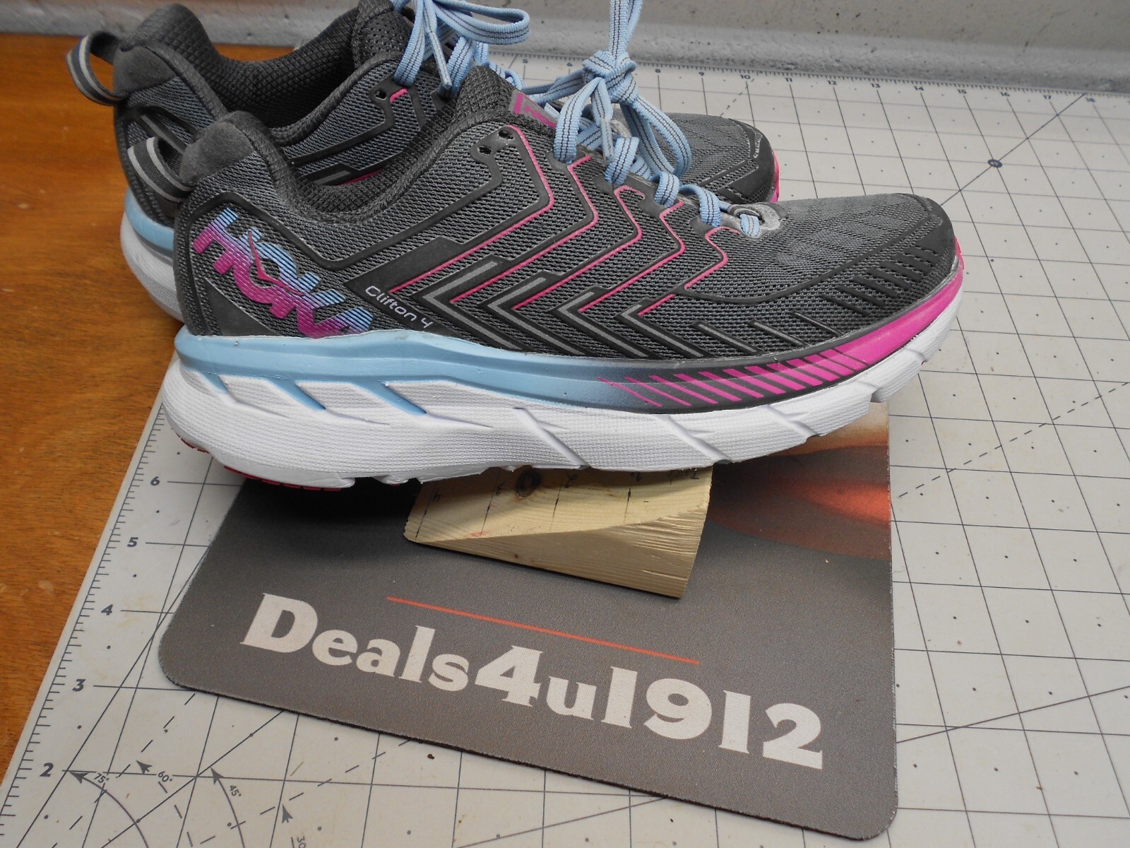 Hoka One One Clifton 4 Gray Women Sneakers 8.5 us 38 2/3 Walking Running Shoe