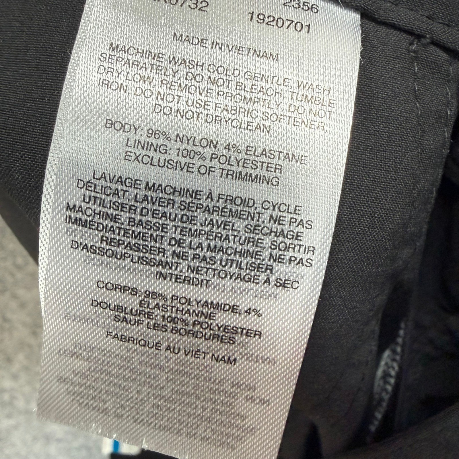 Columbia Climber Canyon II Capri Pants Womens 8 Black Omni-Shade Hiking NEW