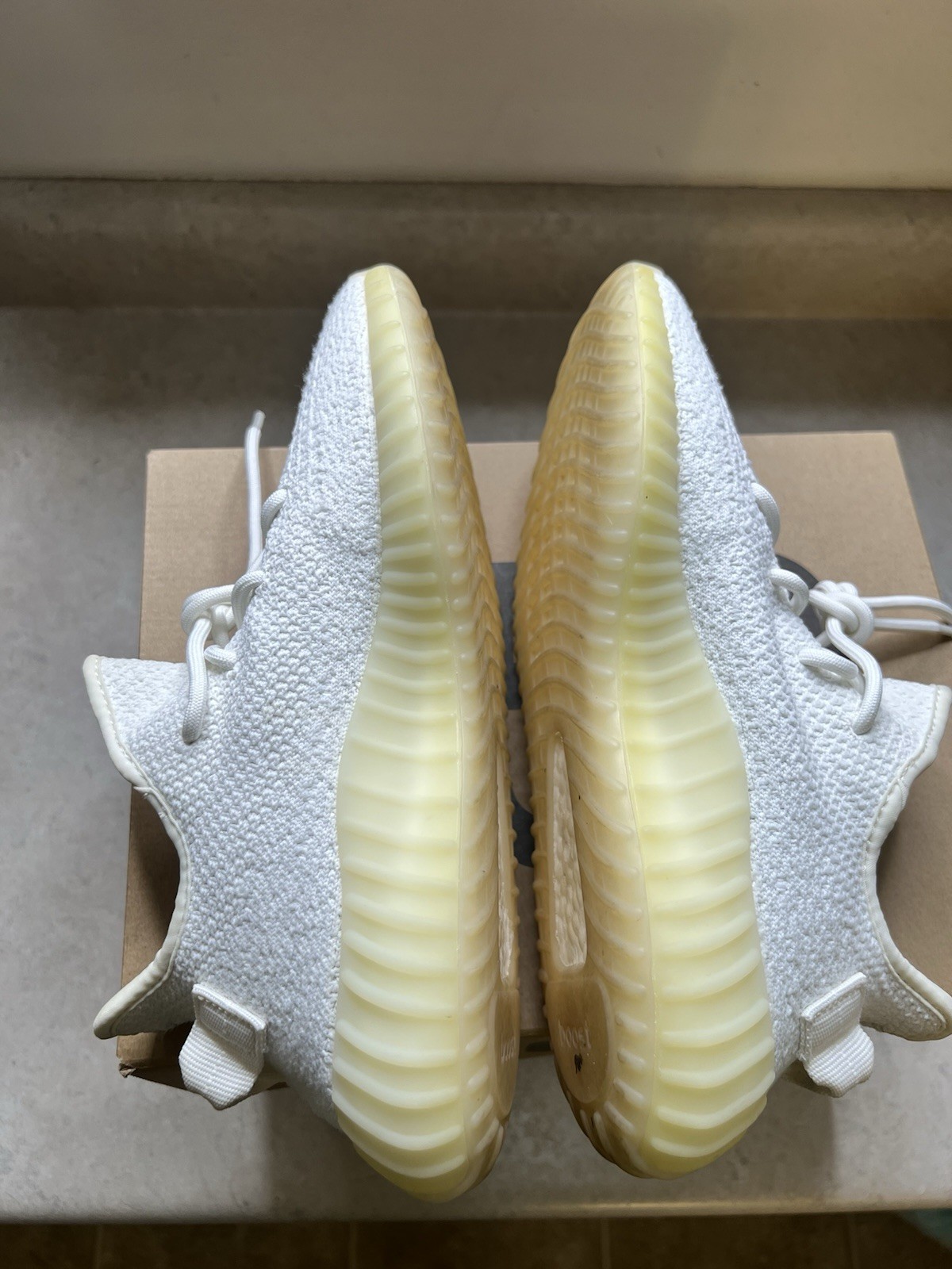 adidas Yeezy Boost 350 V2 Cream White/Triple White 2017 CP9366