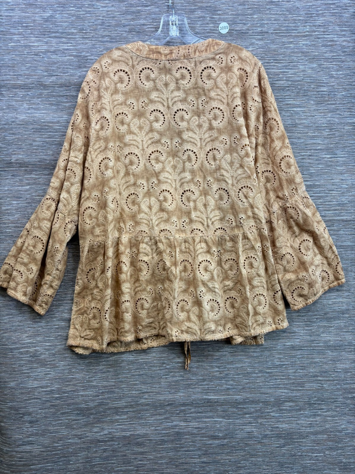 LOGO Lavish by Lori Goldstein Eyelet Lace Tie-Front Cardigan Top Size 2X Tan NEW