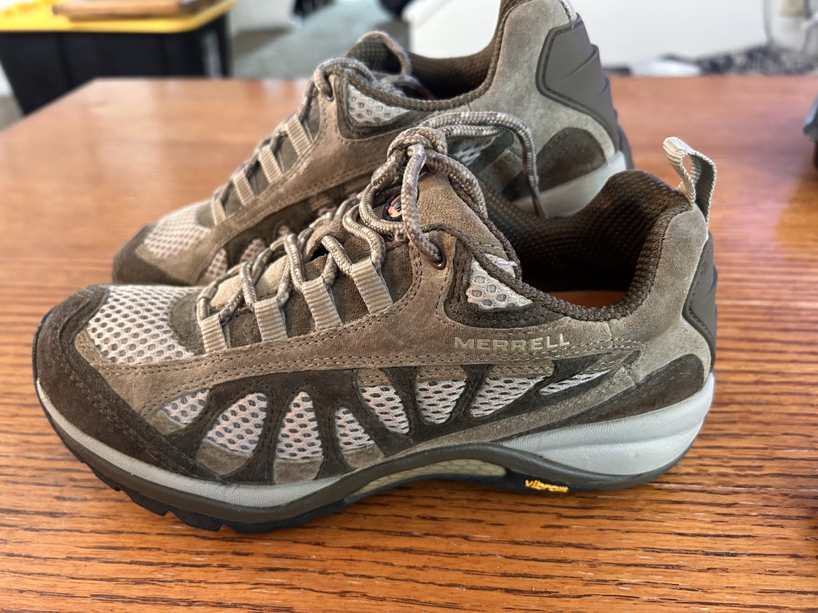 Merrell Siren Ventilator Womens 6.5 Desert Sage Hiking Shoes Vibram Low Top