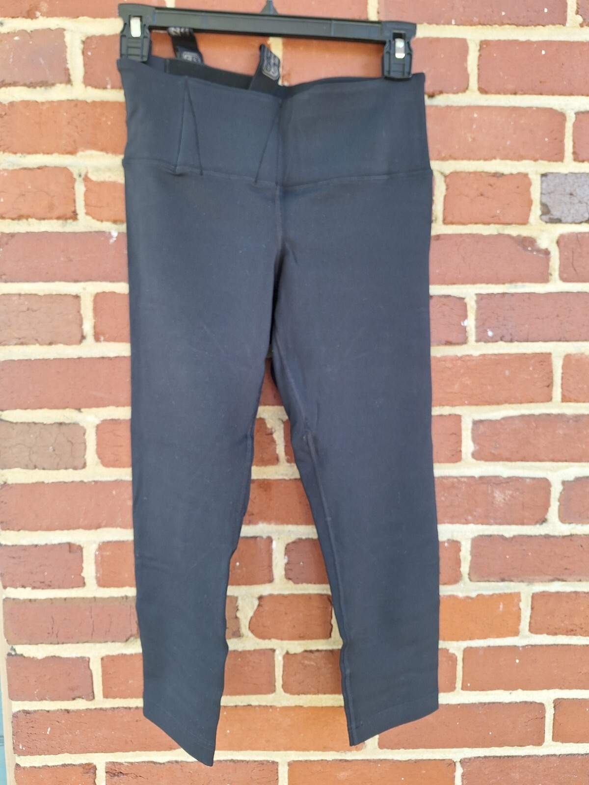 Women’s UnderTech UNDERCOVER Concealment Crop Leggings Size Small Excellent…