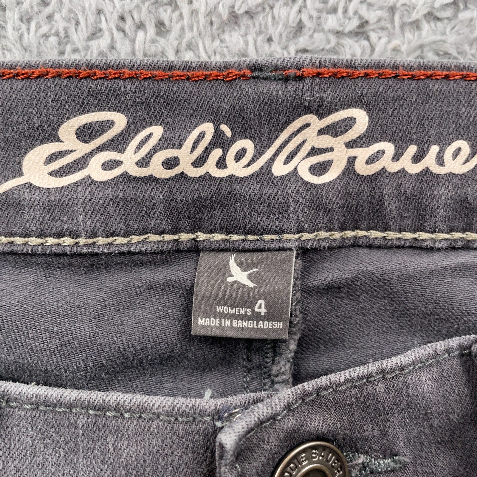 Eddie Bauer Jeans Womens 4 Gray Slightly Curvy Slim Straight Stretch Denim