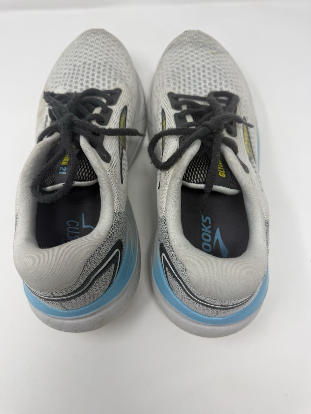 Size 11 – Brooks Glycerin 21 Coconut Forged Iron