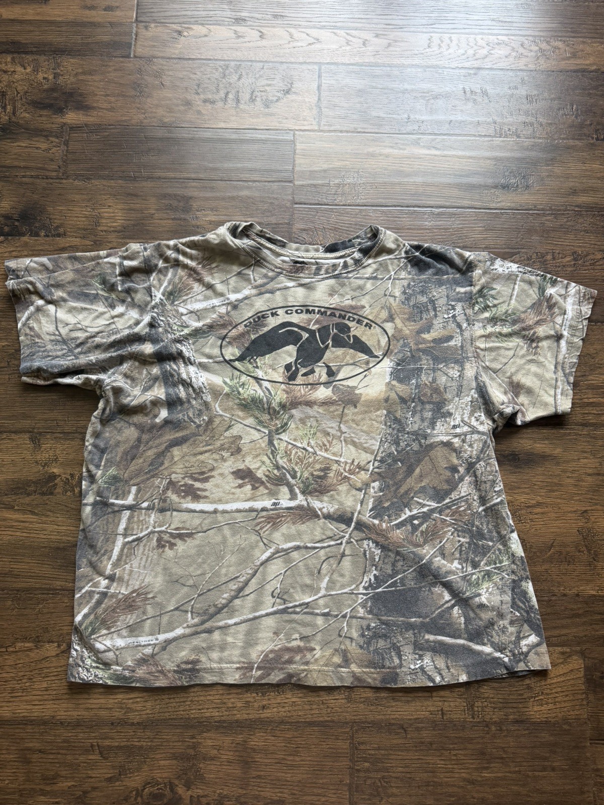 Duck Commander Shirt Mens XL Camo Hunting Waterfowl Real Tree 100% Cotton. Camo!