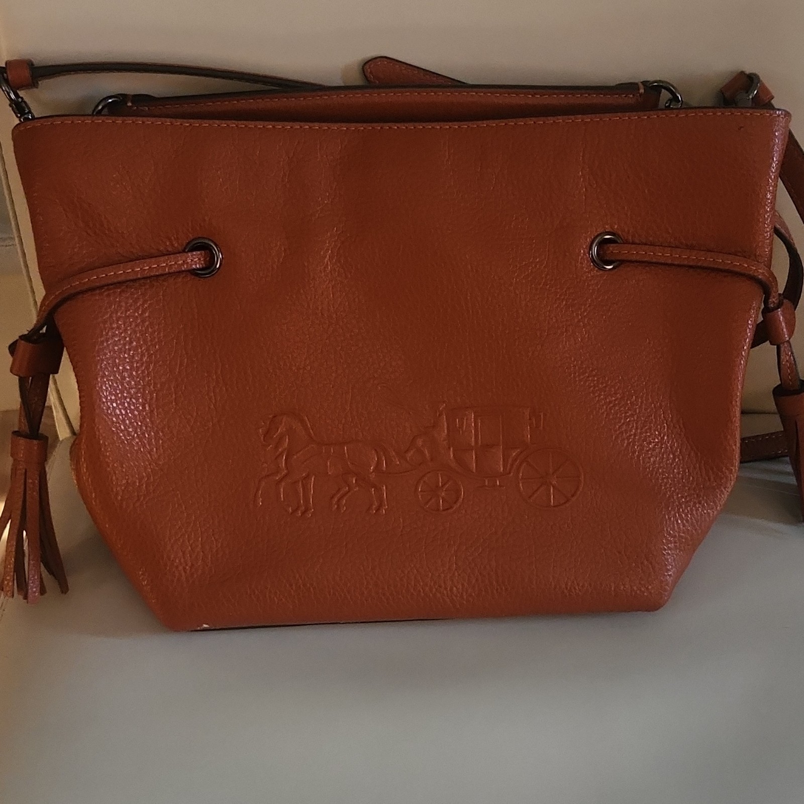 Coach Brown Pebbled Tassel Crossbody Bag Zip Detachable Strap Horse & Carriage