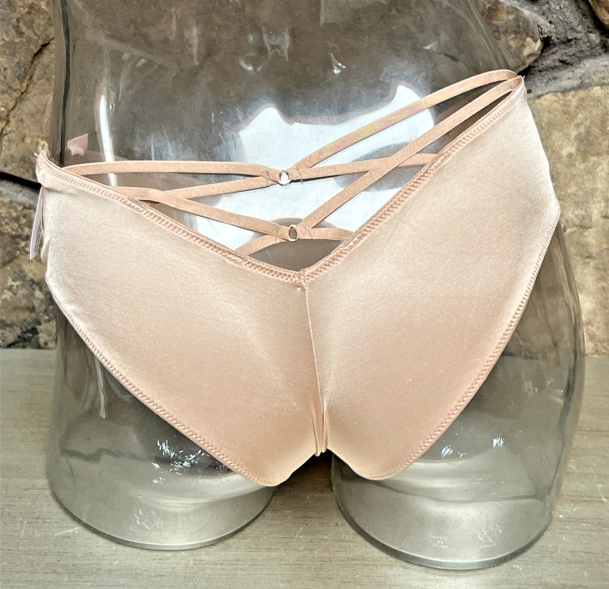 Victoria’s Secret VERY SEXY High Leg Satin Cheeky Panty Sz M PRALINE NWT$16.95