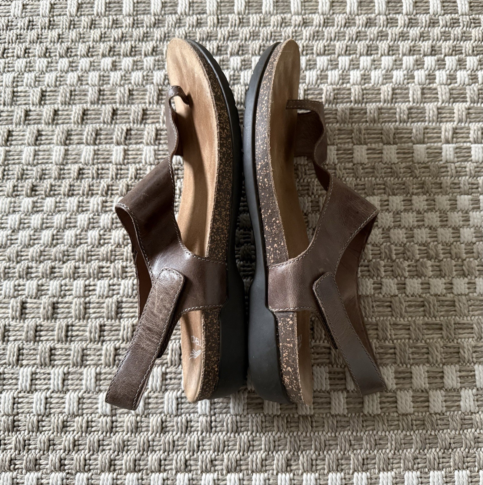 DANSKO Reece Thong Flat Slingback Sandals 40 9.5 10 Brown Waxy Burnished Leather