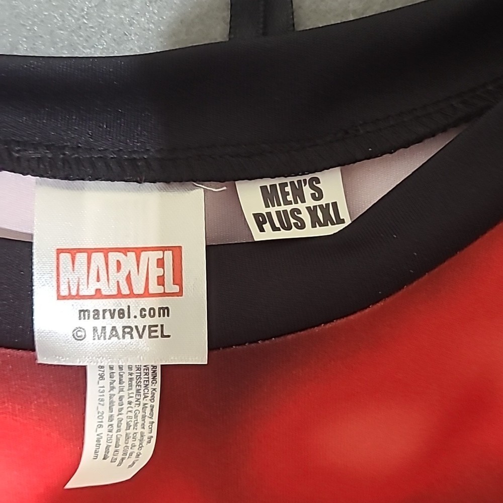 MARVEL DEADPOOL Men’s Novelty Athletic Costume Shirt – Size XXL NEW WITH TAGS