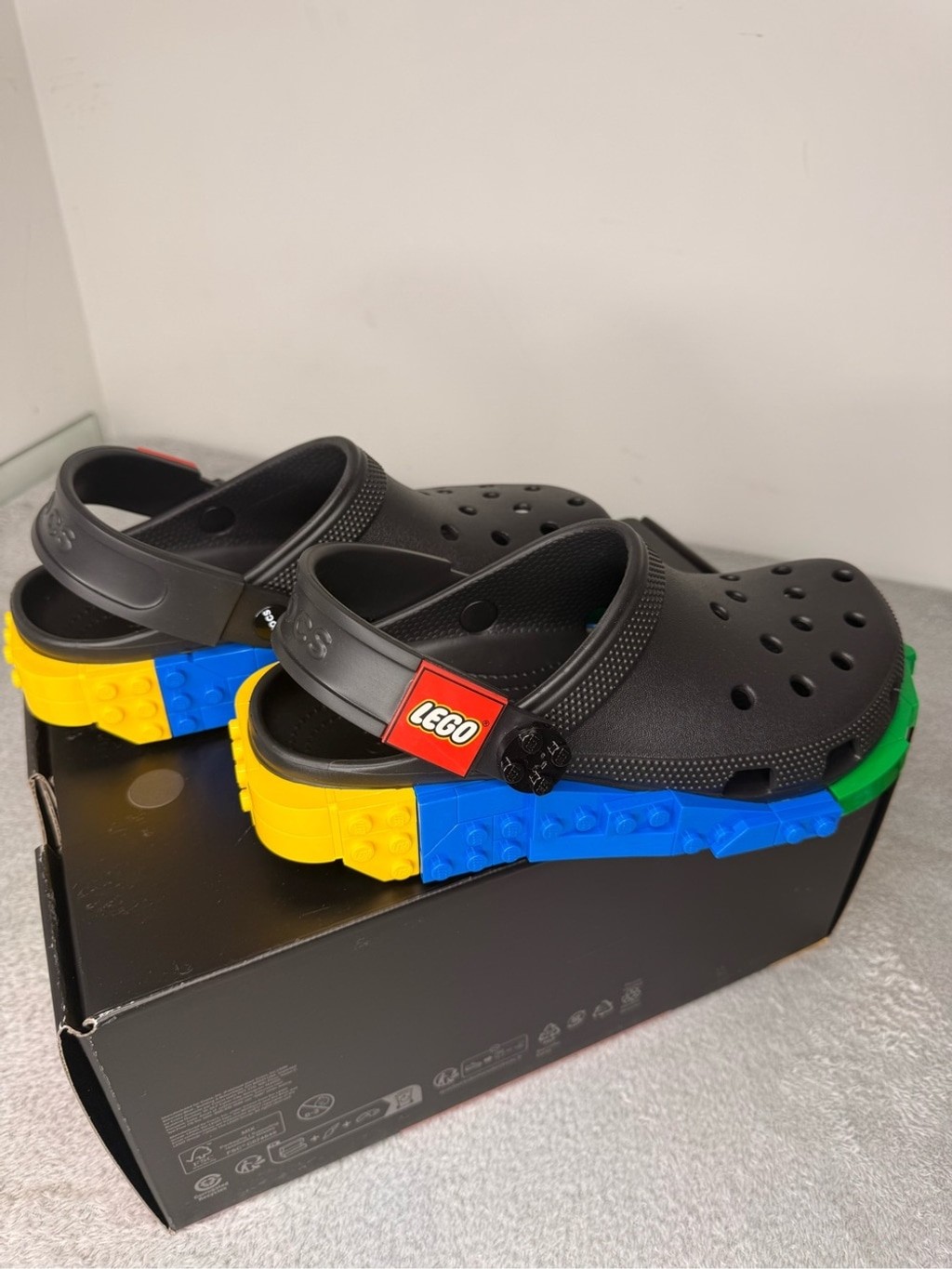 LEGO x Crocs Classic Clog Black Multi Platform NWT M7/W9 SOLD OUT RARE Lego Croc