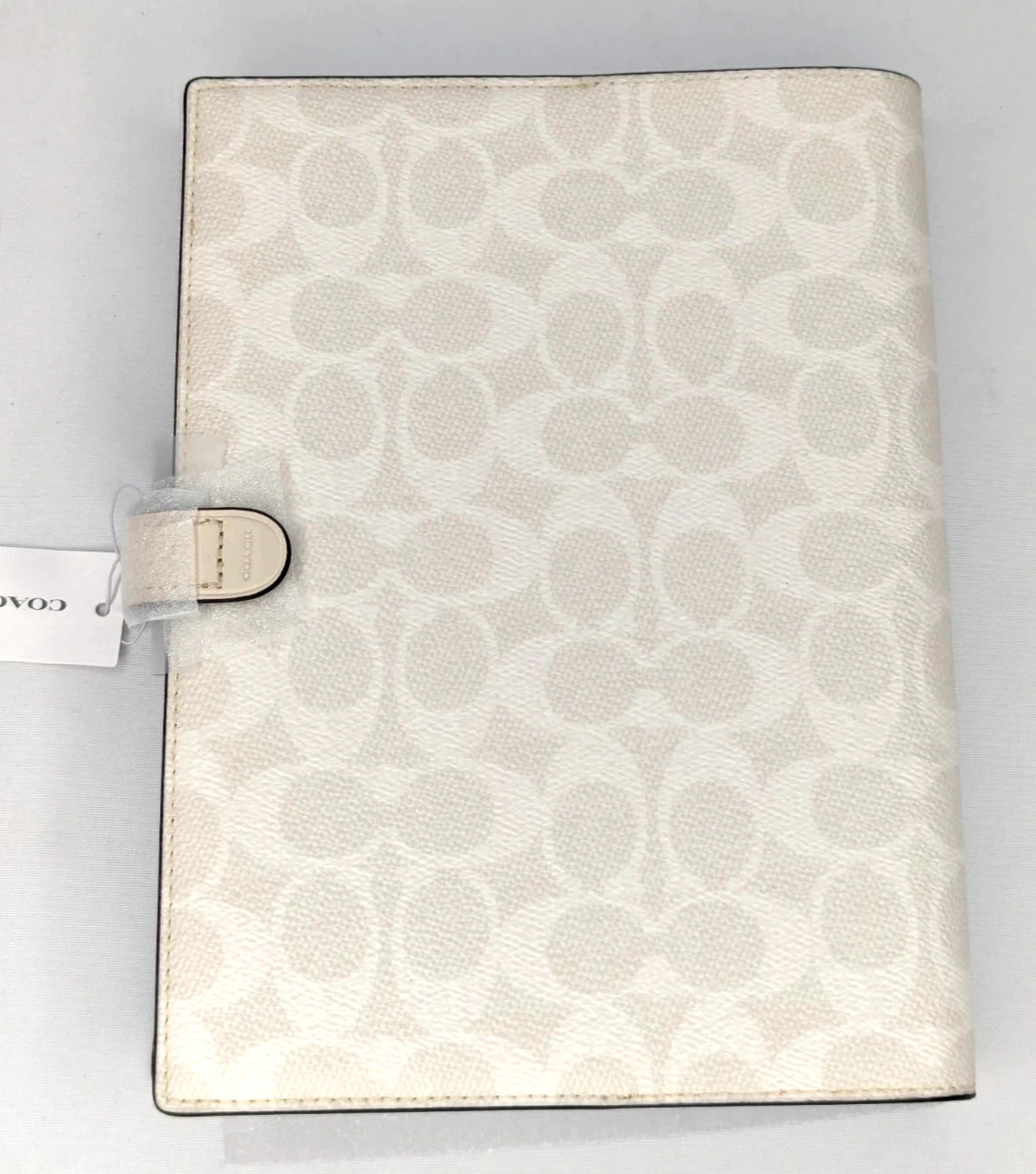 Coach Notebook – CZ198 White Chalk Signature Canvas/Smooth leather