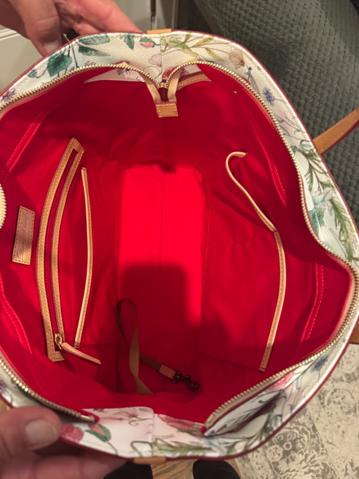 Dooney & Bourke Botanical Wren Zip Tote