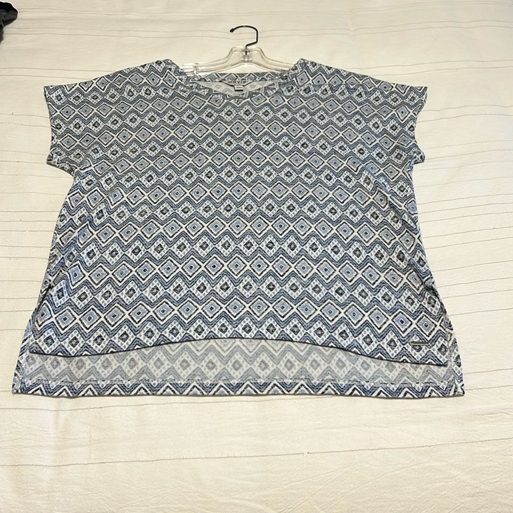 Orvis Classic Collection Blue White Geometric Ikat High Low Top Womens Small