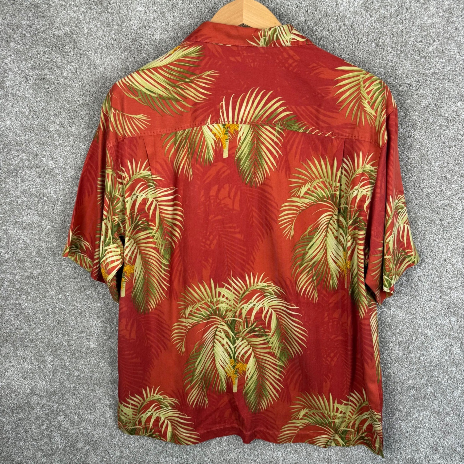 Tommy Bahama Mens Large Silk Tropical Palm Leaf Camp Shirt Red Short Sleeve