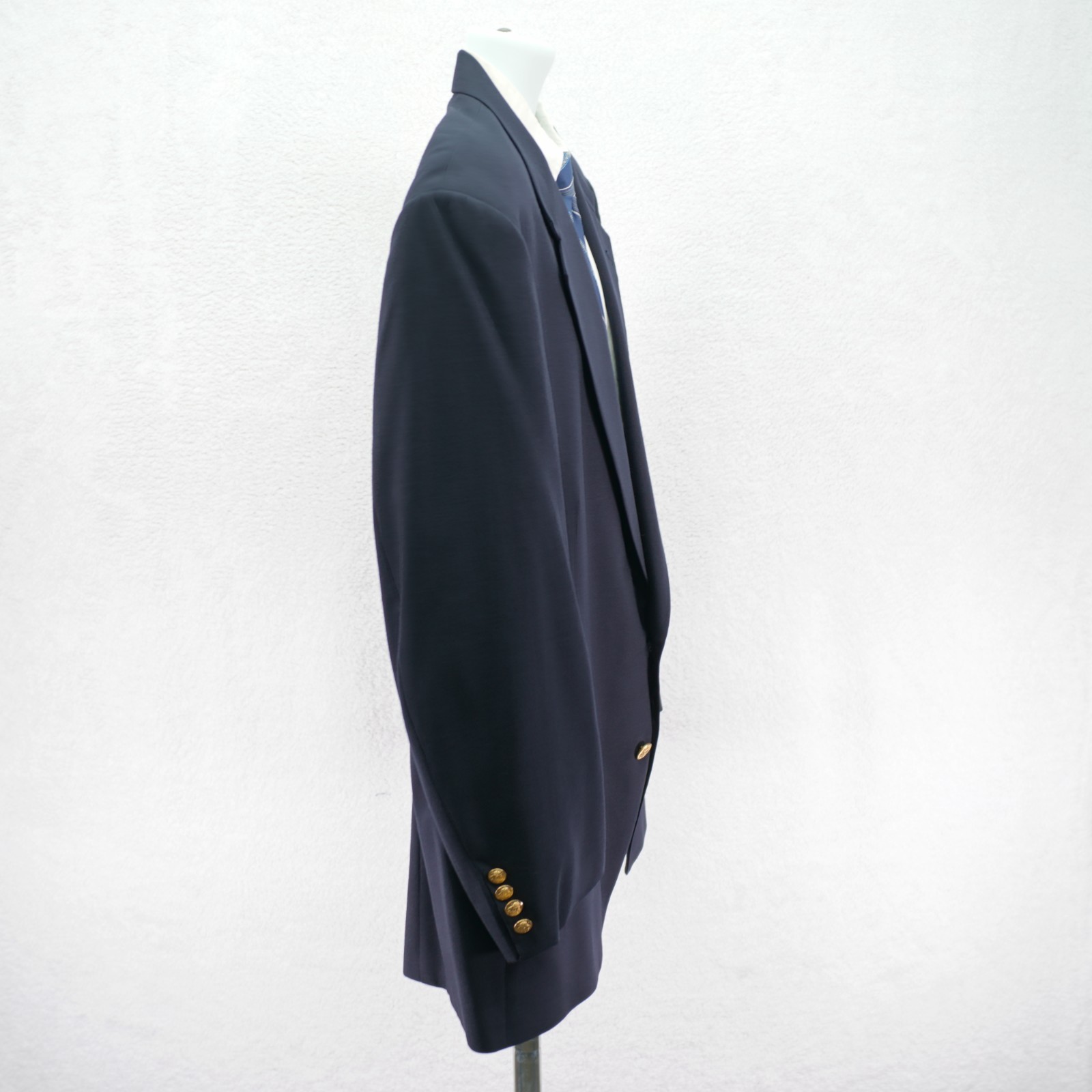 Tailor’s Row Deansgate Worsted Wool Gold Button Blazer 48R