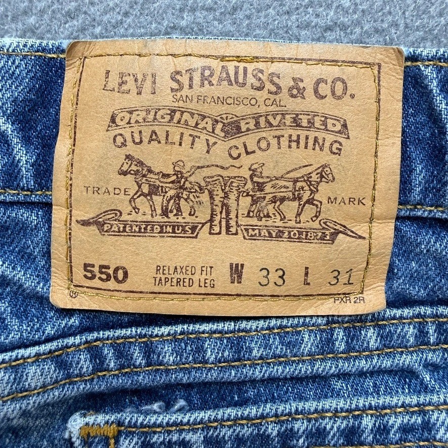 Levi Jeans Men 33×31 (FIT 32×29)Blue 550 Relaxed Fit Vintage 90s Made in USA