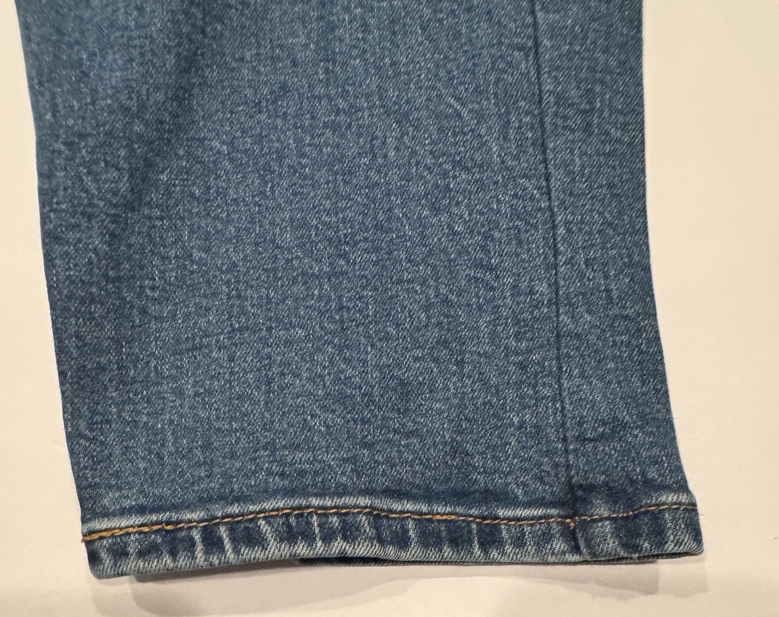 Levi’s 505 Regular Fit Jeans Mens Medium Wash Blue Straight Leg 34×30