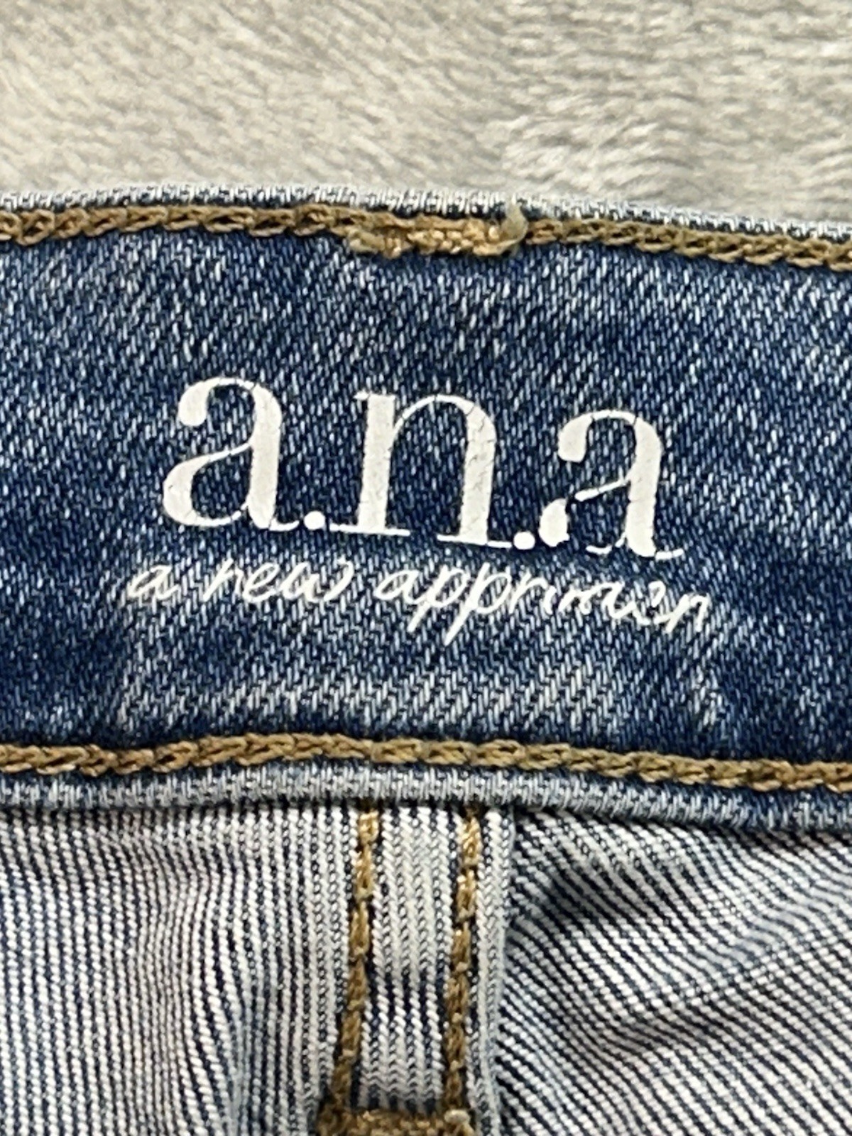 A.n.a. High Rise Vintage Bootcut Stretch Distressed Jeans Womens Plus Sz 18 Blue