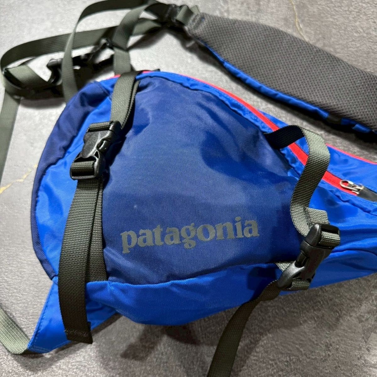 Men’s Wear Patagonia Patagonia Atom Sling 8L Body Bag