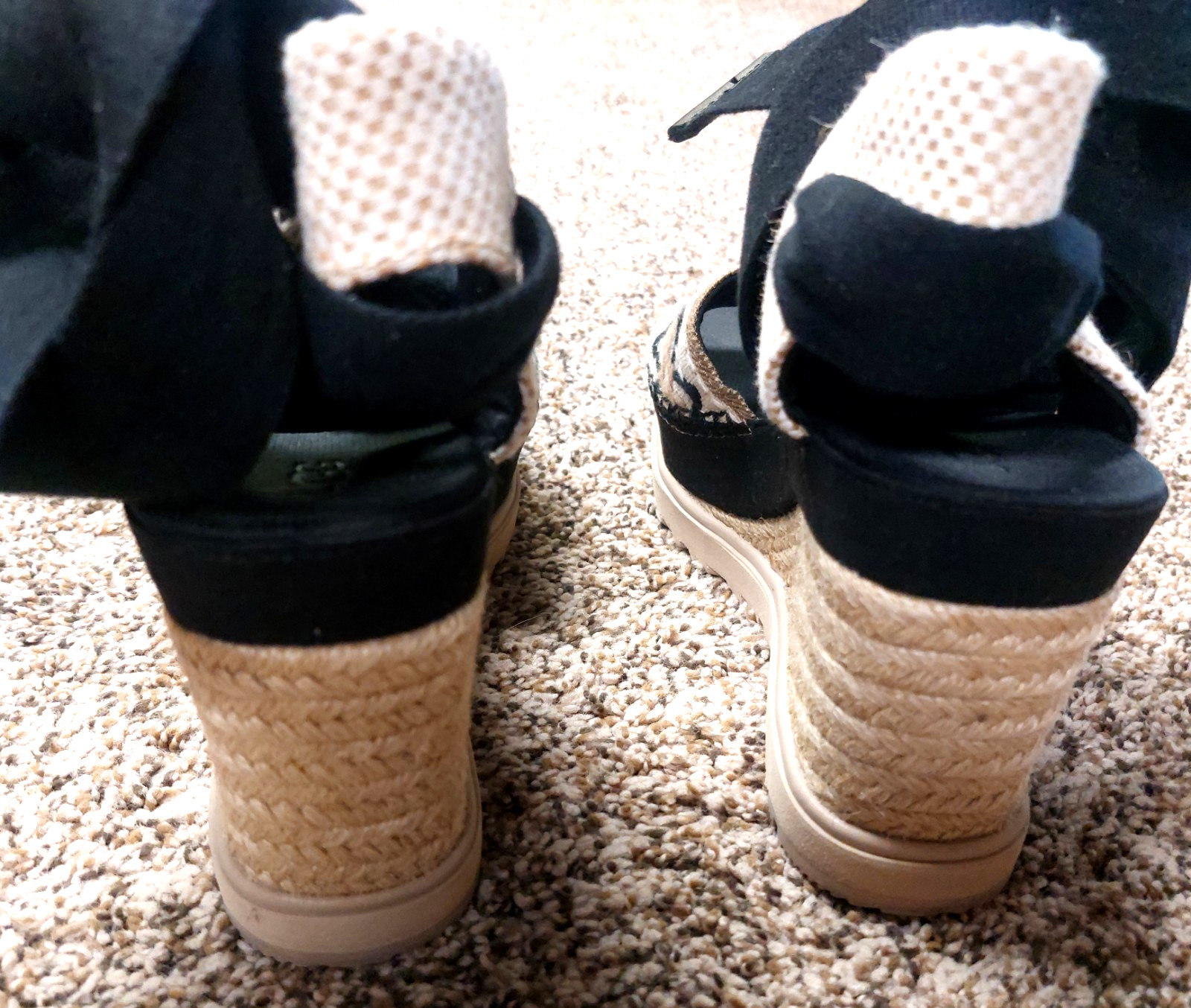 UGG Abbott Black Natural Espadrille Wedge Sandals Ankle Wrap Tie Platform US 8.5