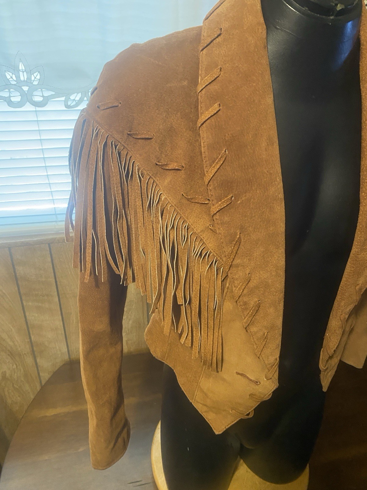 VTG Phoenix Suede Fringe Leather Cropped Jacket Womens M Western Distressed USA