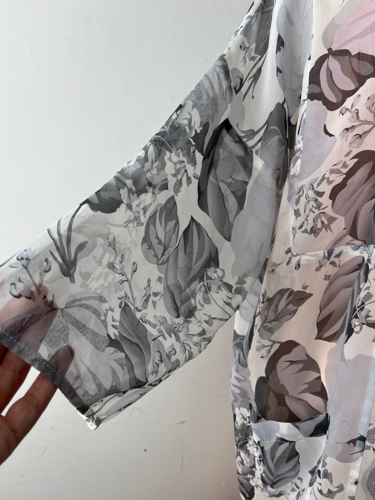 Falcon Bloom Grey Floral Sheer Silk Wrap Kimono Y2K Boho