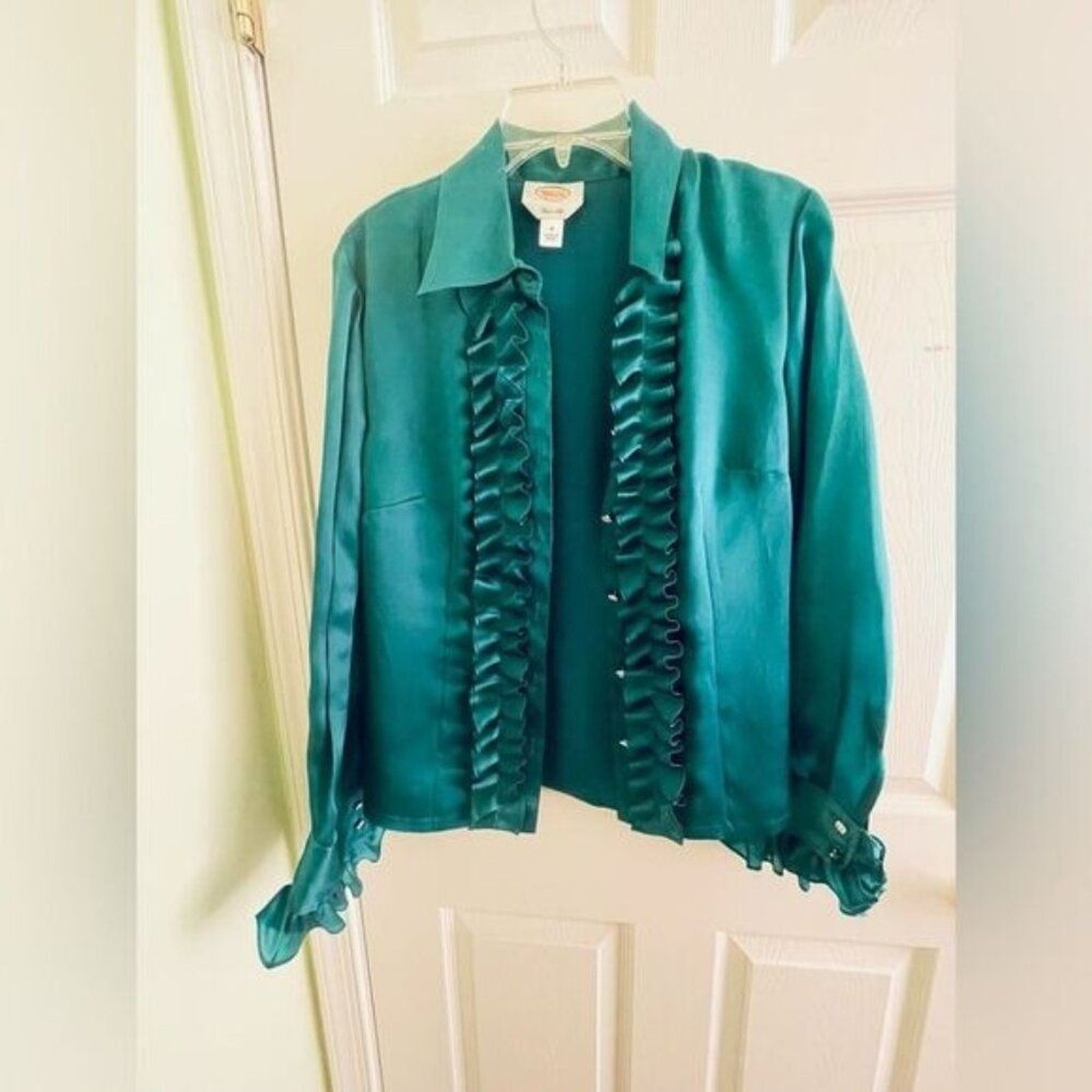 Talbots Silk blouse – Size 8 – Women’s – Romantic – Blue Teal Long Sleeve Blouse