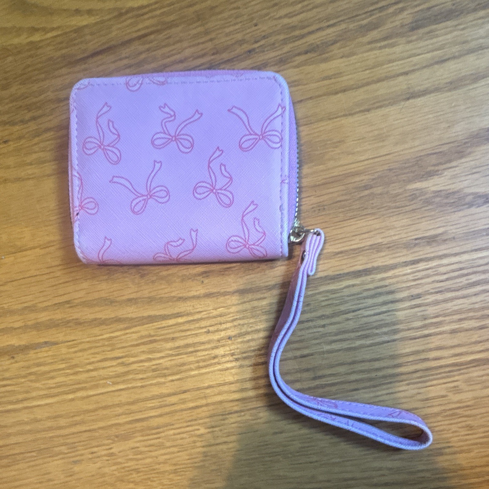 Pink Bow Pattern Zip-Around Wristlet Wallet with Wrist Strap for Women