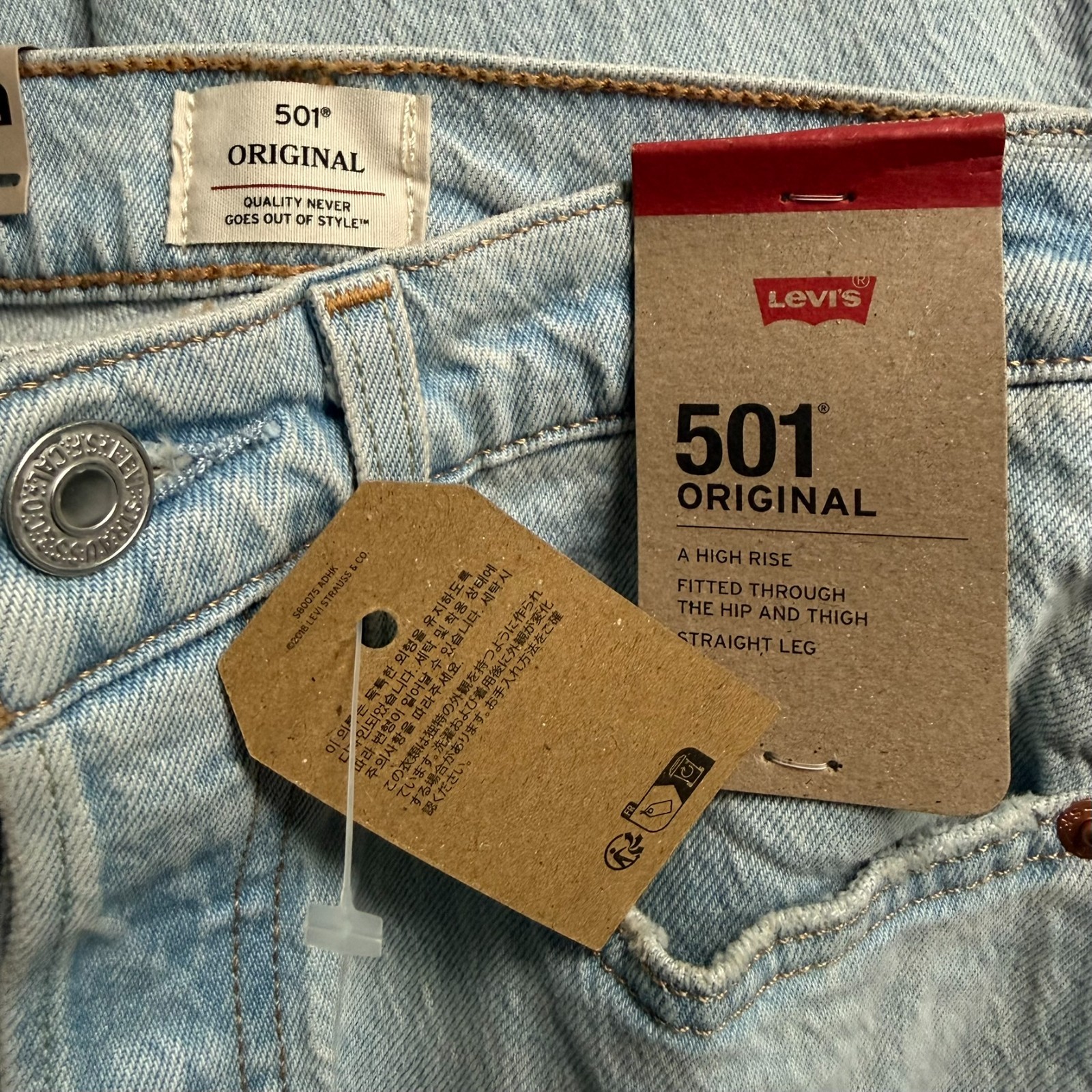 Levi’s 501 Original Fit Women’s Jeans 30″ Inseam Light Indigo Wash Stretch Denim