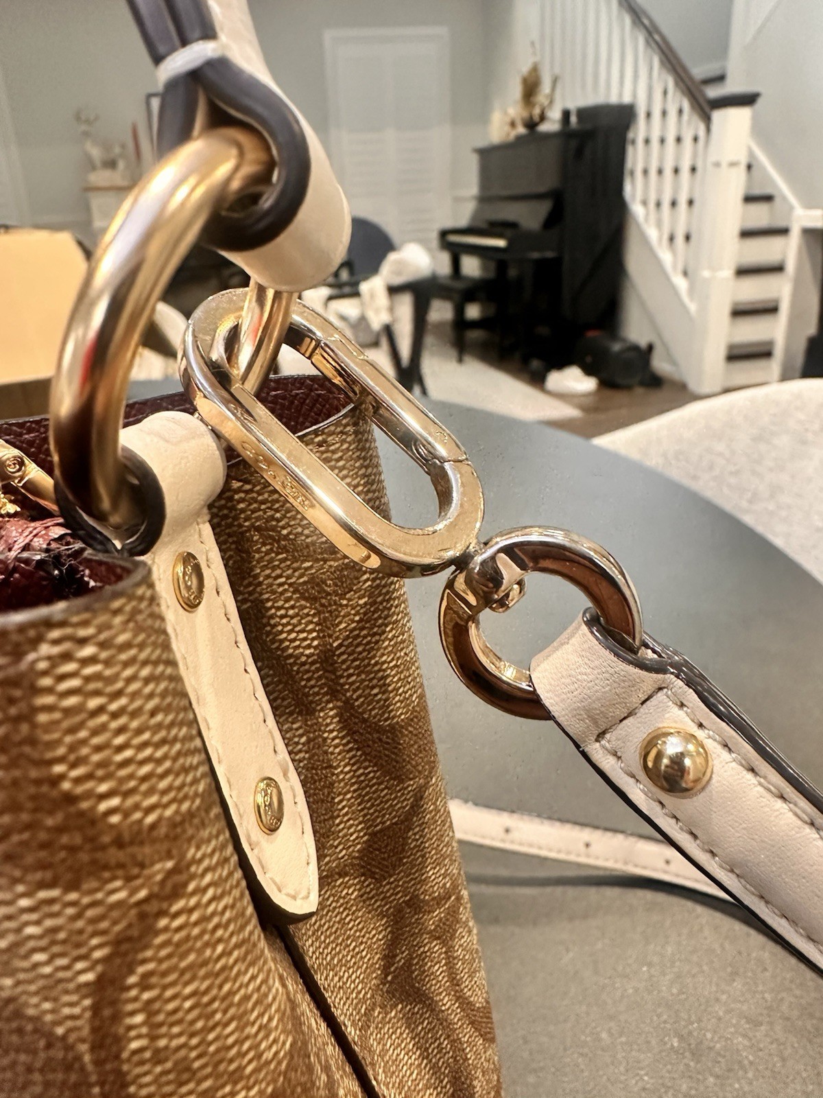 Coach Authentic Signature Small Town Bucket Bag Elevate your everyday style