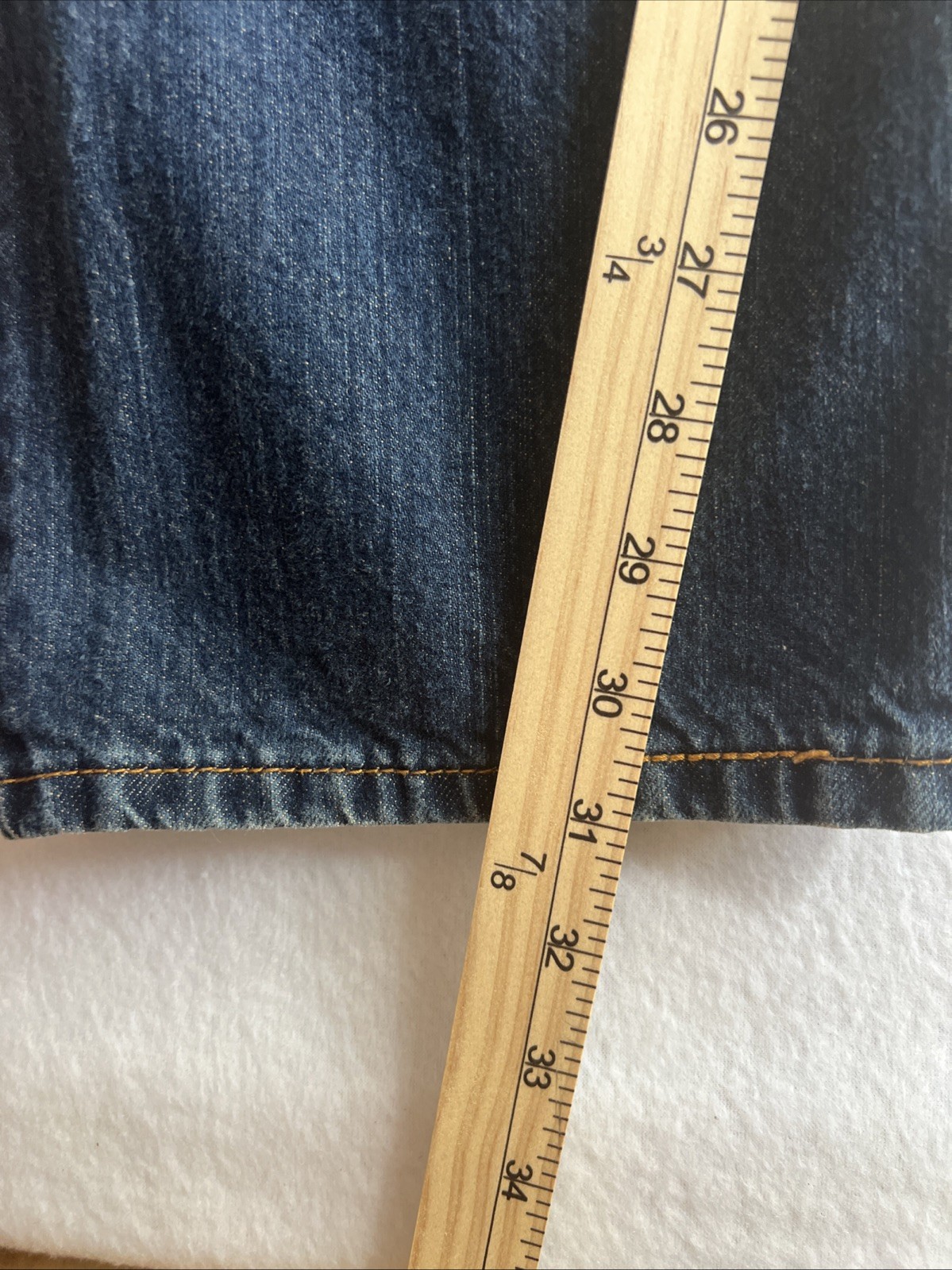 Levi’s 559 Men’s Jeans 32 Relaxed Fit Straight Leg 100% Cotton Medium Wash Blue