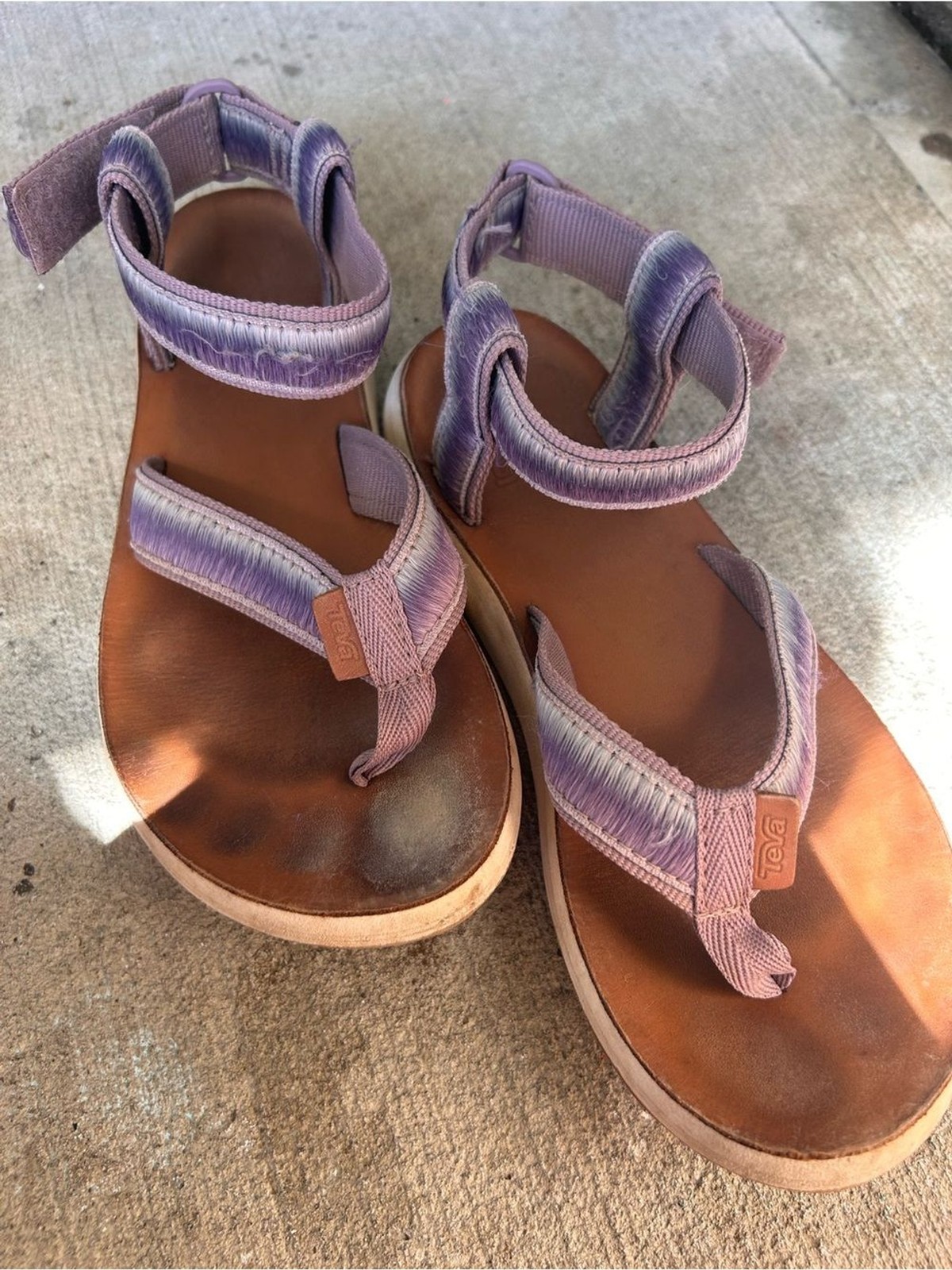 Teva Lavender and Brown Adjustable Strap Sandals Women’s Size 6