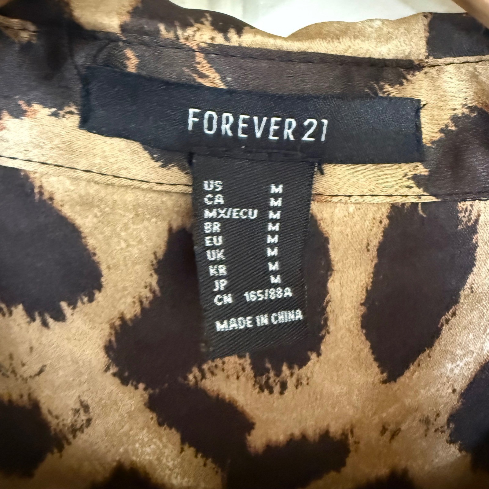 Forever 21 Leopard Print Button Down Shirt Dress Women’s Size Medium