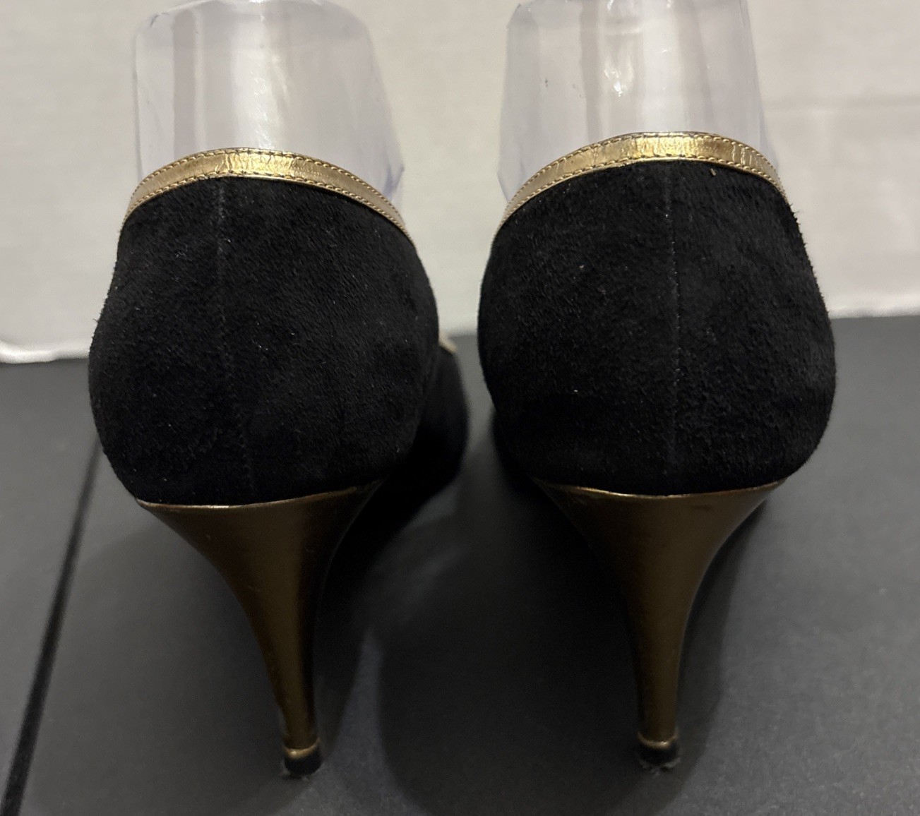 CLAUDIA CIUTI Black Suede & Gold Pointed Toe Heels Pumps Size 9.5 M