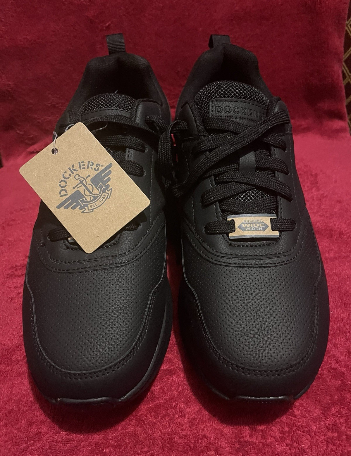 Dockers Men’s Black Lace-Up Low Top Wide Width Athletic Sneaker
