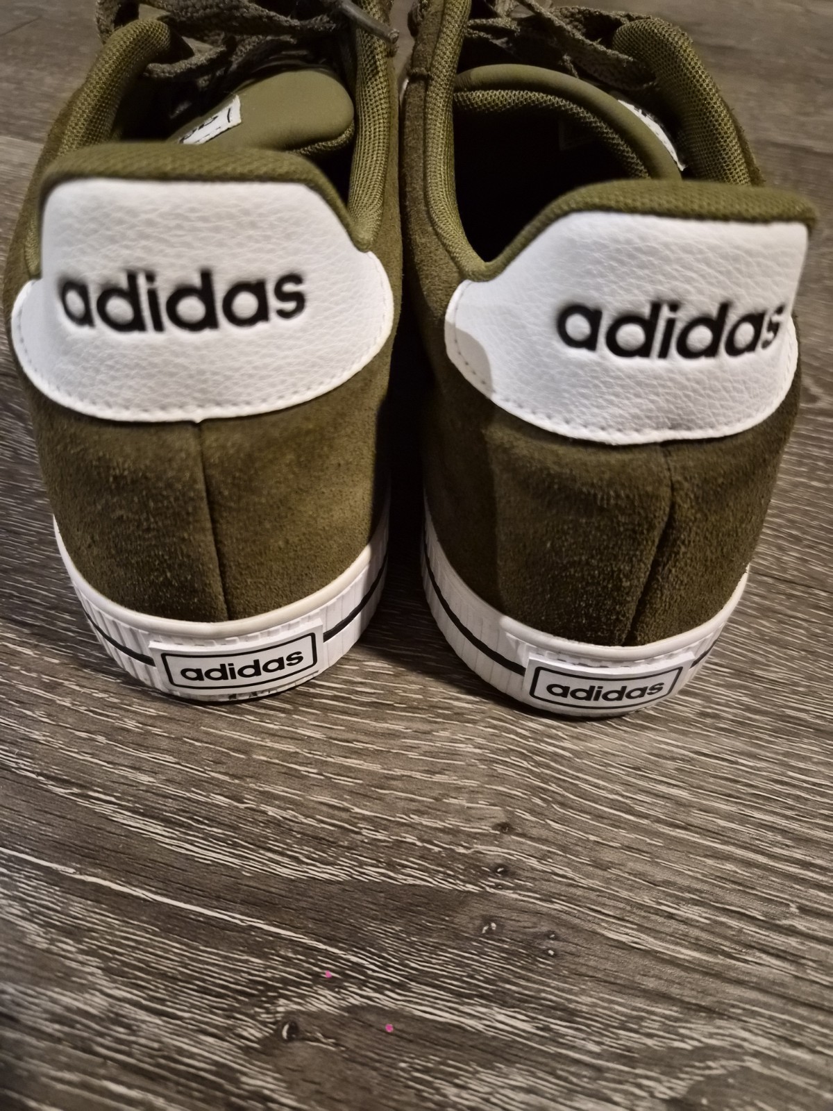 adidas Daily 3.0 Focus Olive Green Suede GW1916 Size 13 Tried On Once