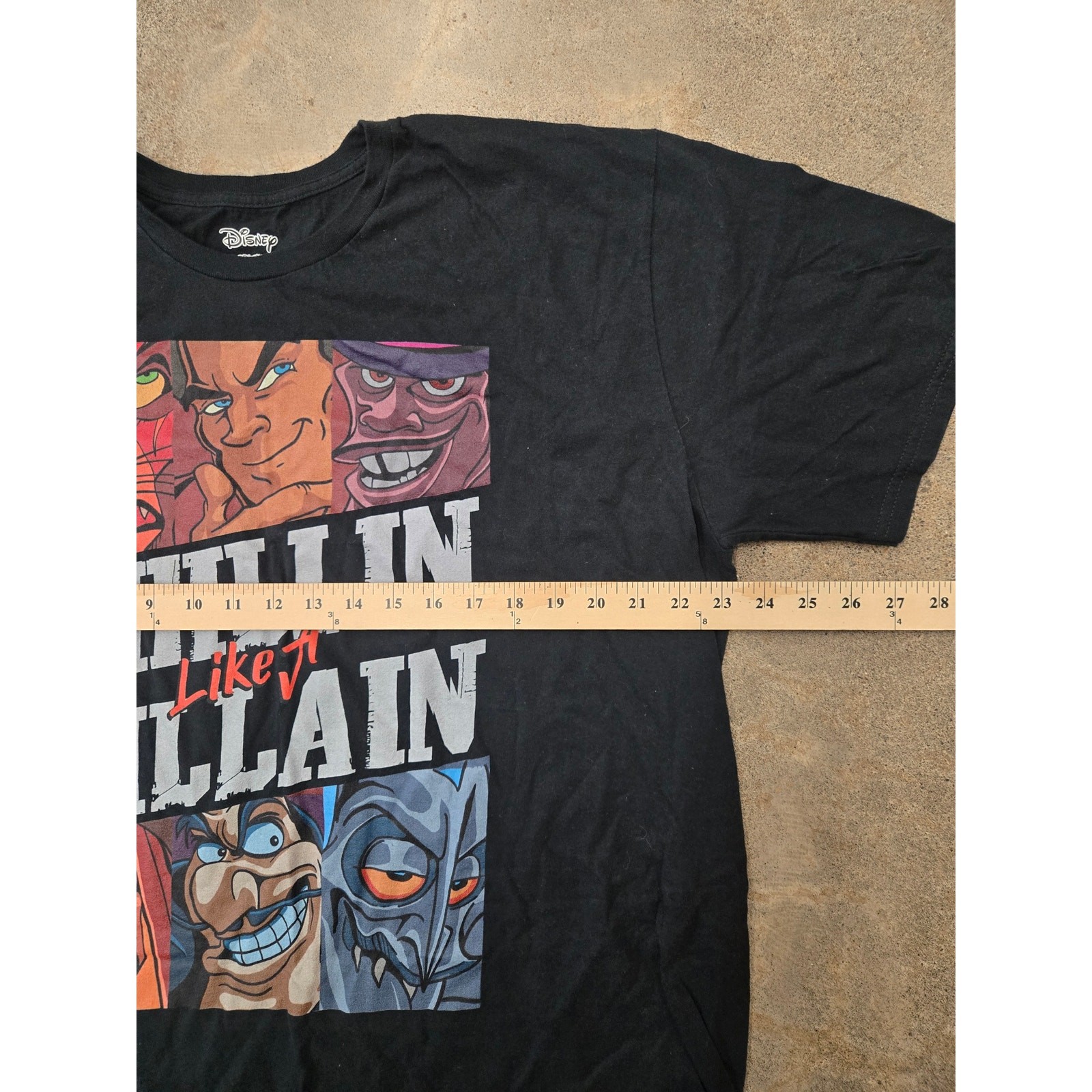 Disney Villains Chillin Like A Villain Graphic Tee Shirt Black 2XL