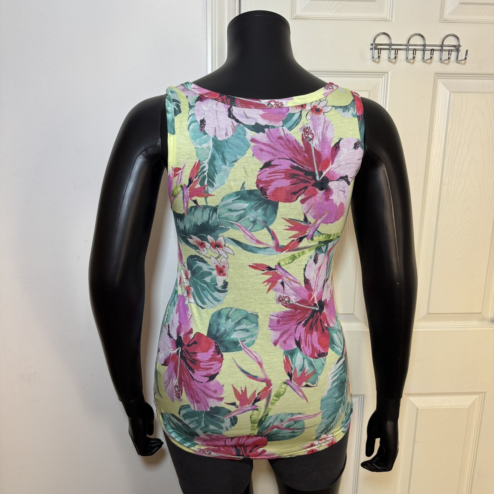Dorothy Perkins Size 12 Top Vest Stretch Sleeveless Floral Multicolour Tropical