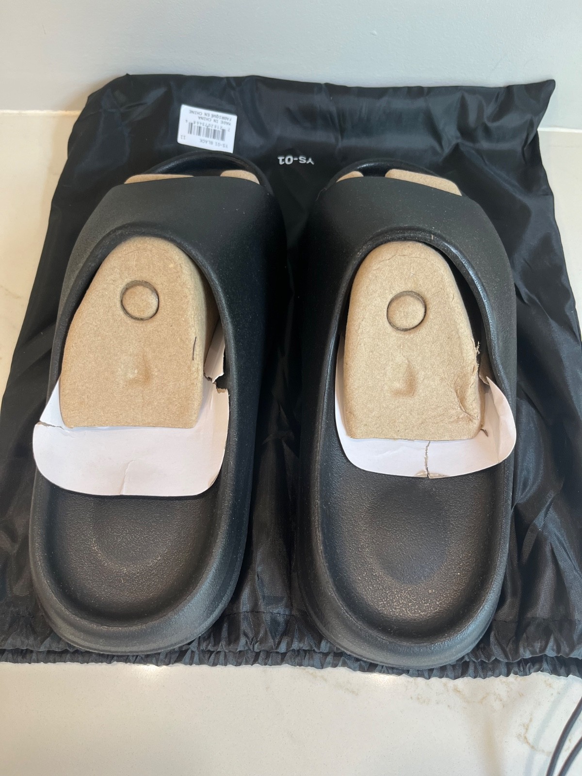 Authentic Size 11M – Yeezy Slides YS-01 Black – BRAND NEW with dust bag