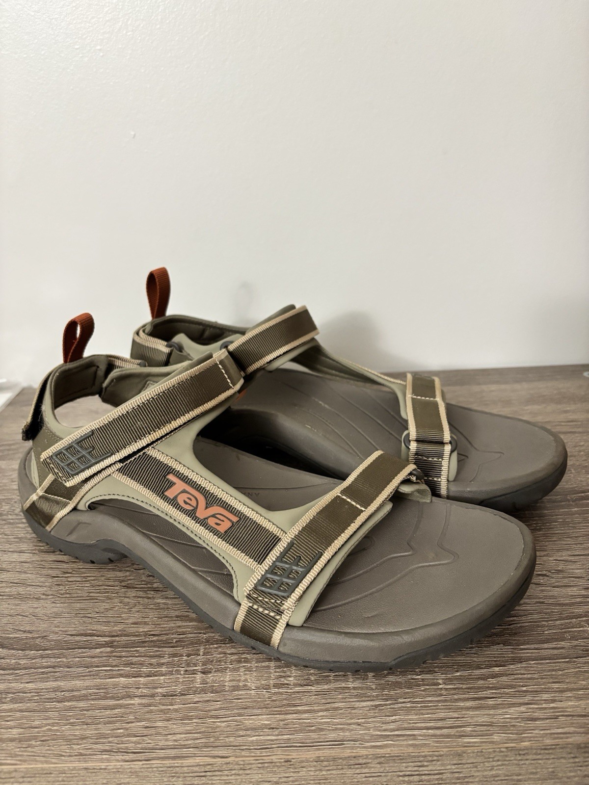 Teva Tanza Men’s Strappy Sandals Green/Gray Adjustable Hook & Loop US 11