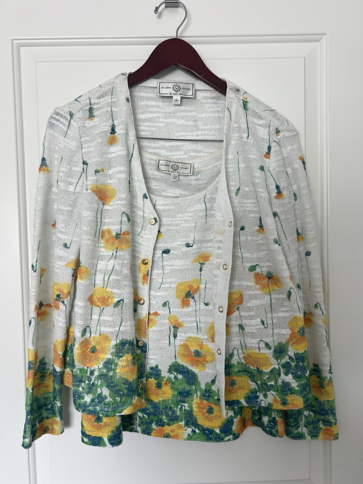 St. John Sport by Marie Gray Set Size Large. Lightweight knit top and cardigan