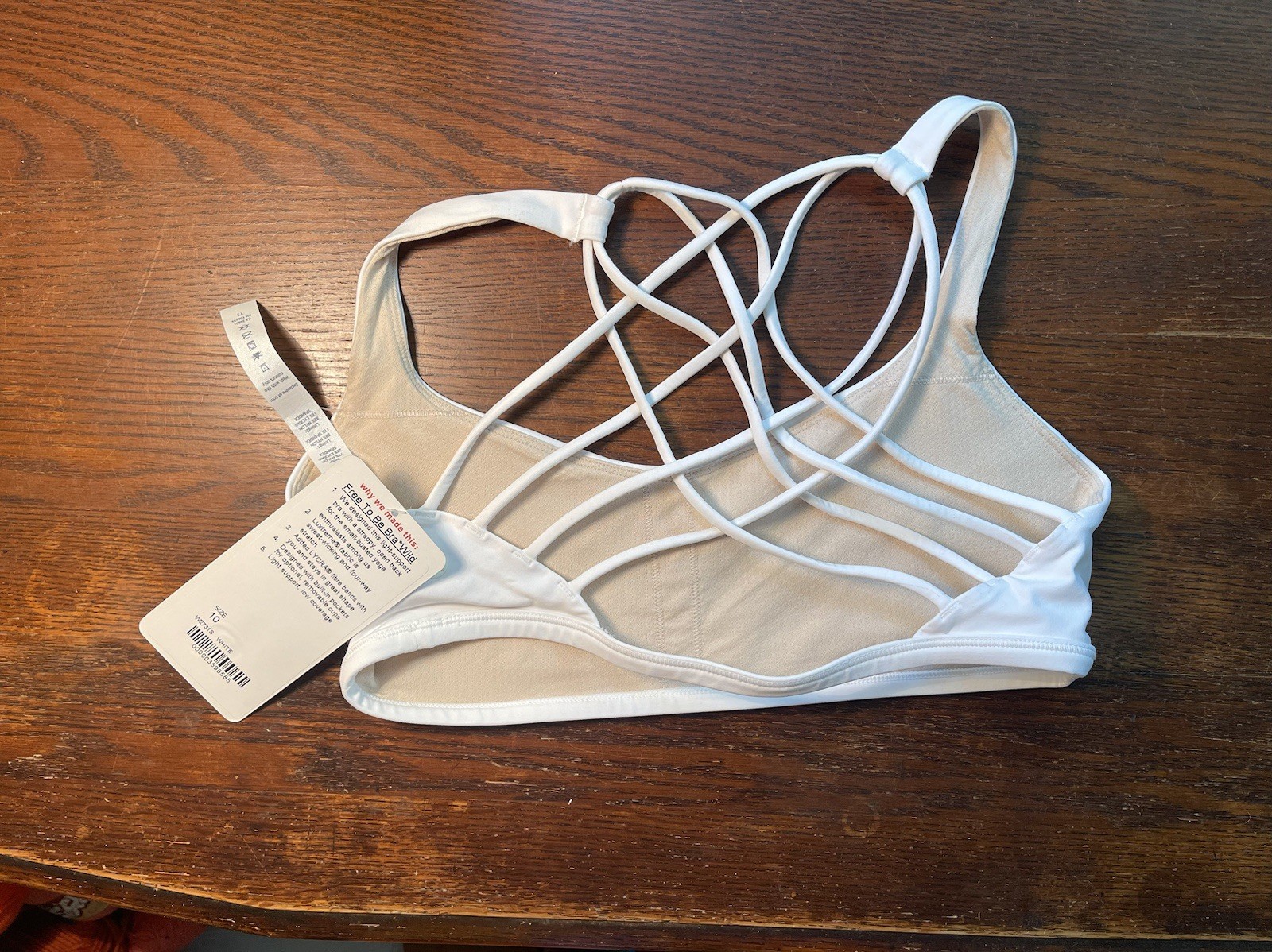 Lululemon NWT Free To Be Bra Size 10 In White