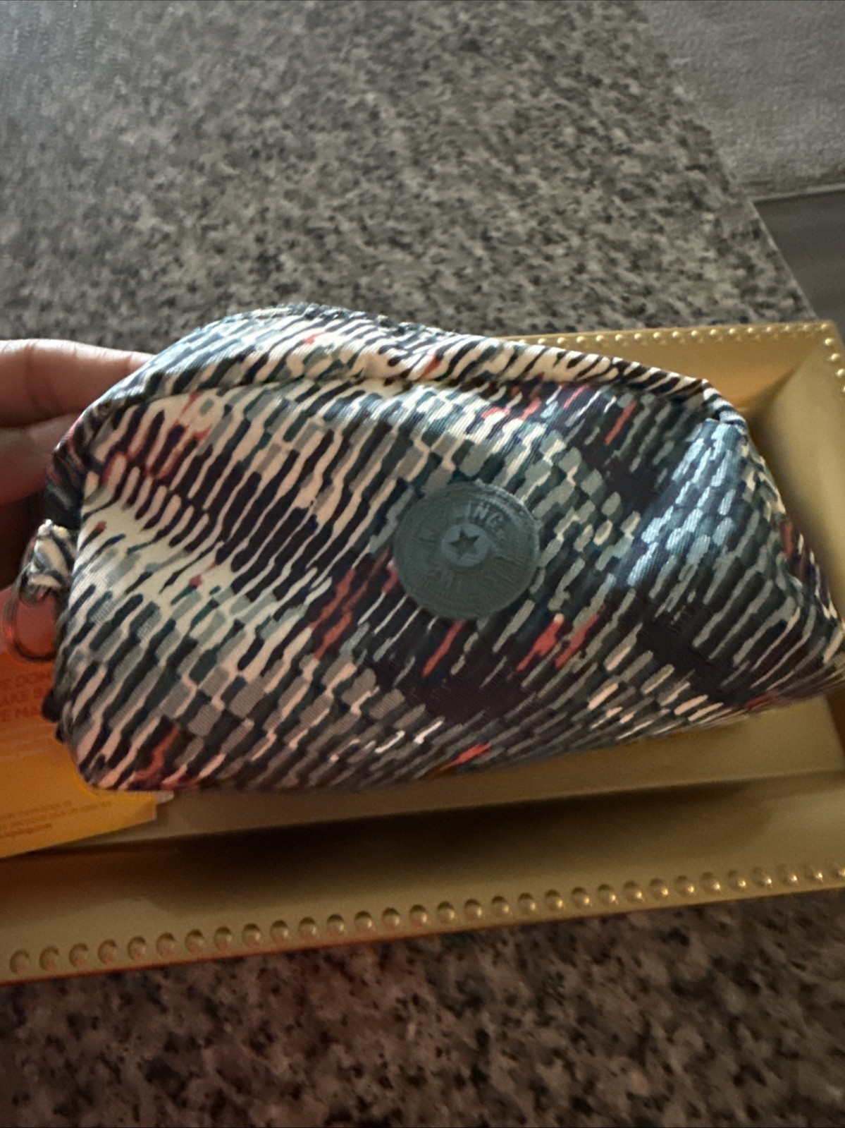 Kipling K12413G34 ROOZIE metallic Print