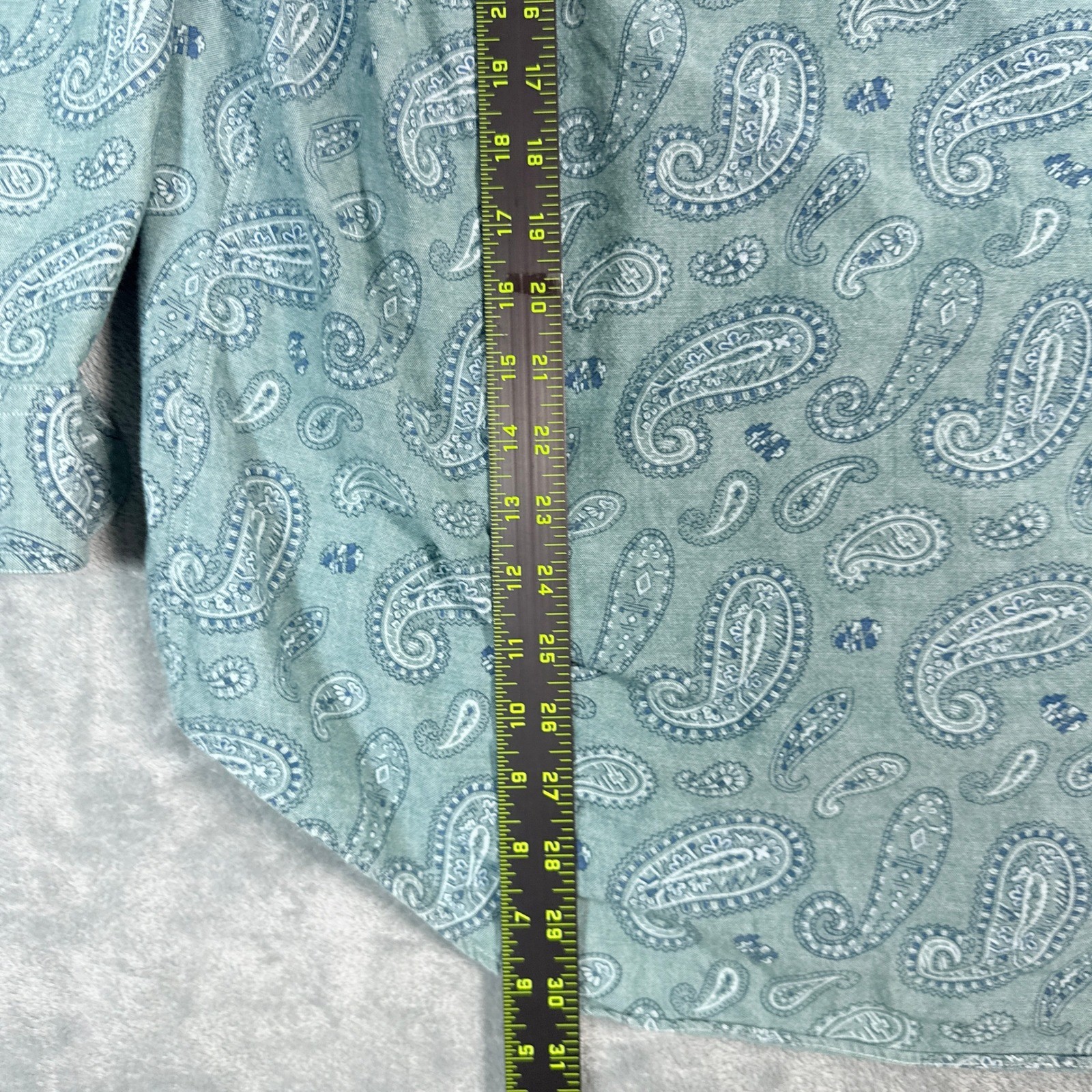 Chaps Ralph Lauren Mens L Button Down Shirt Teal Green Paisley Frontier Cotton
