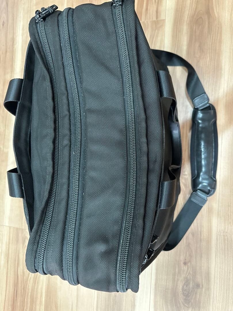TUMI 26160DH Black Ballistic Nylon Expandable 2Way Business Briefcase Laptop Bag